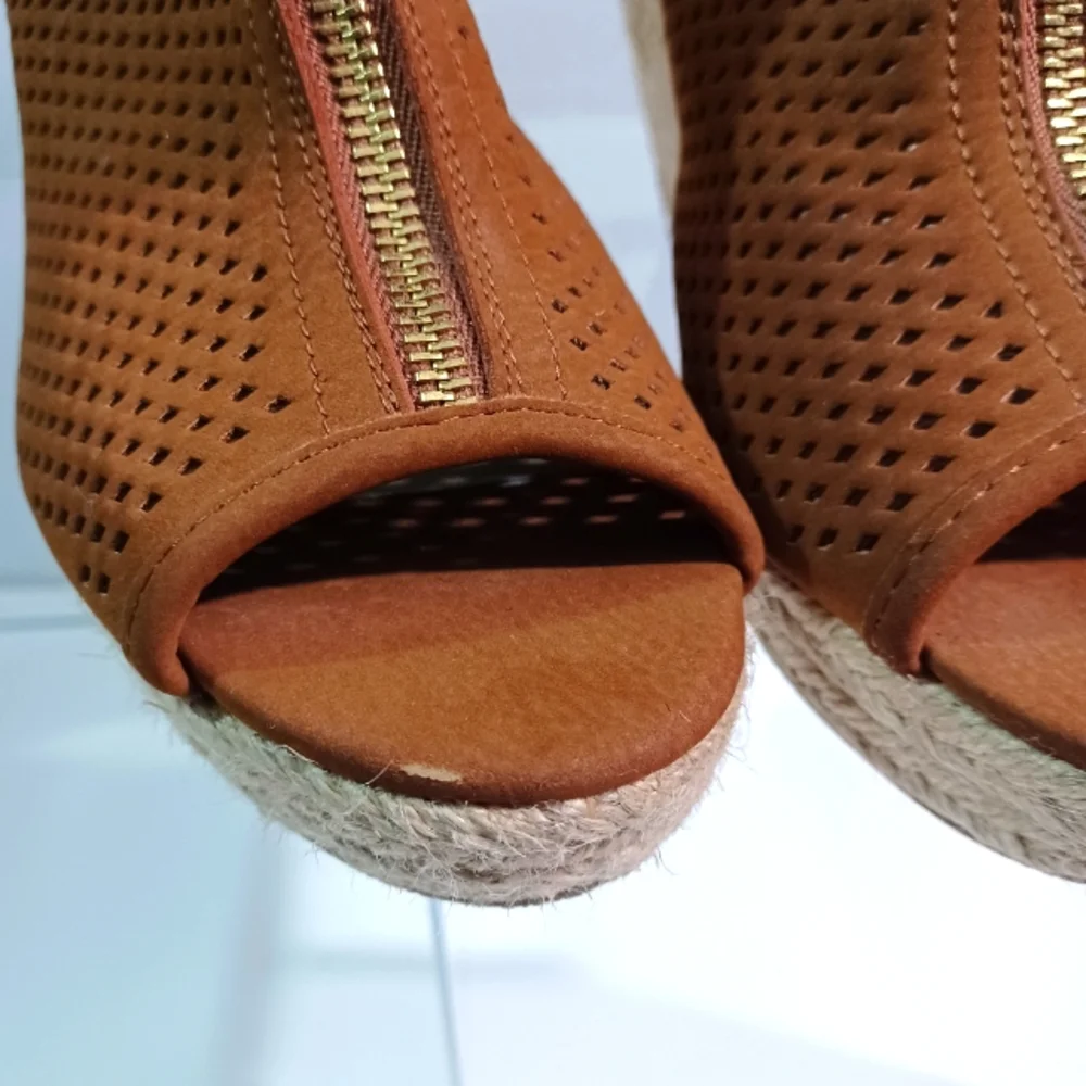 Brash Wedge Slingback Sandals, Size:9 1/2, Brown